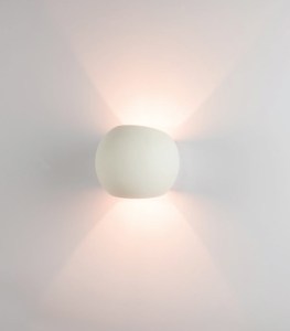 180028